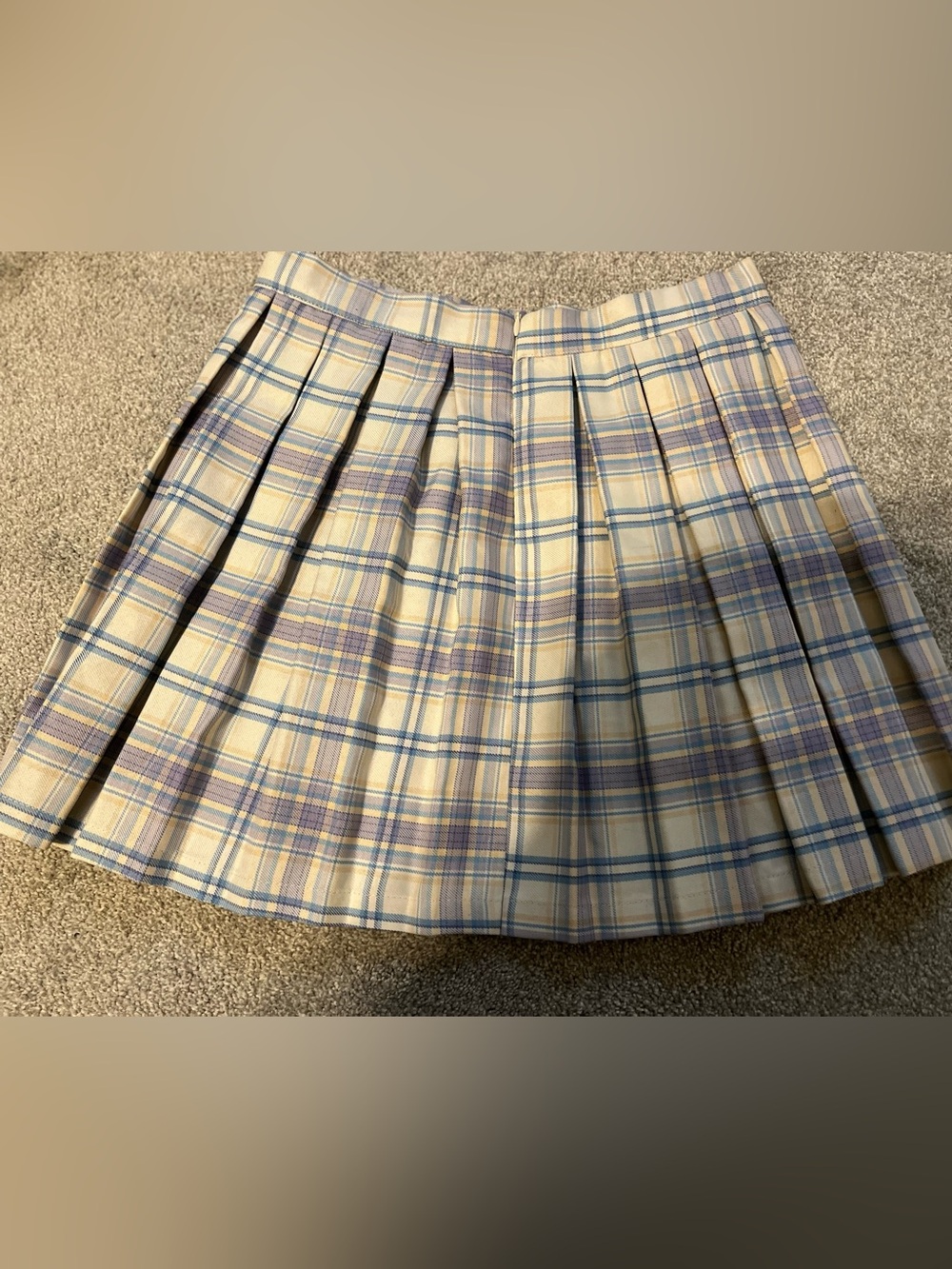 Junior’s Plaid Pleated Mini Skirt - Cream and Lavender